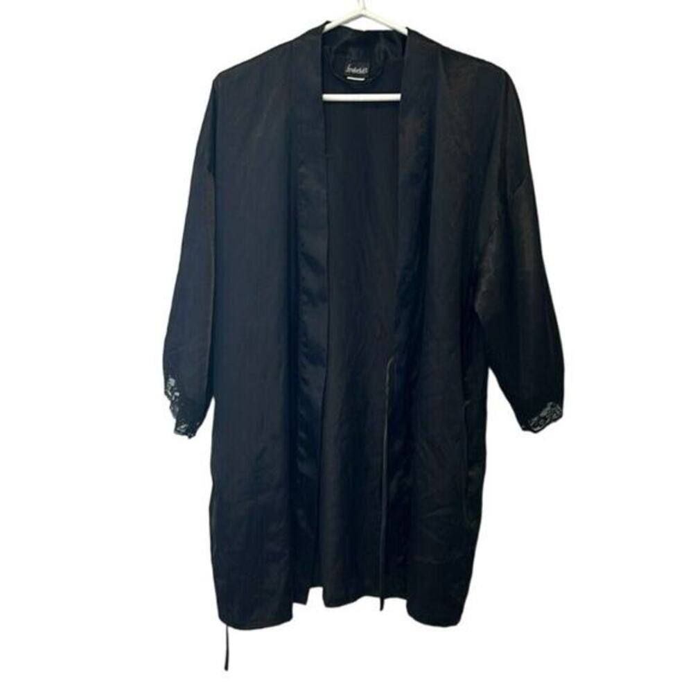 Frederick’s of Hollywood Black Silk Short Robe Tie Medium Pockets Nighty Lace‎